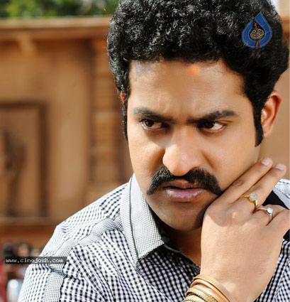 'Dammu' Business Shaking Tollywood