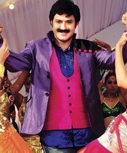 Balayya's Powerful 'D' in Srimannarayana