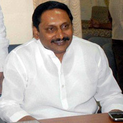 Kiran to continue as CM till 2014: AICC Secretary