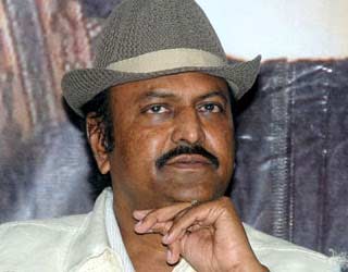 Mohan Babu's Surprising Look!