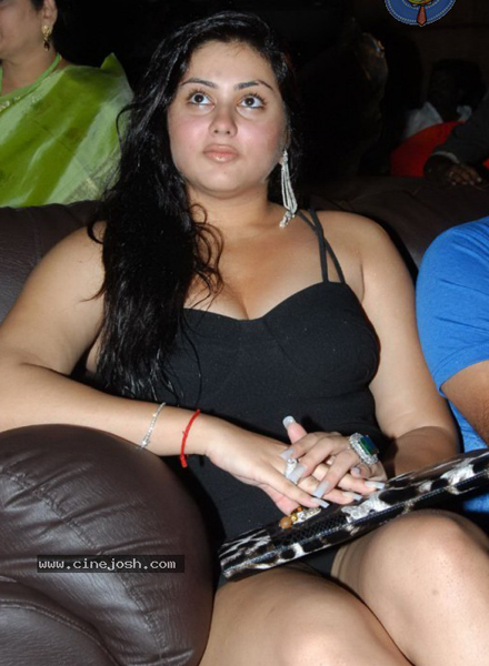 Namitha says 'No...No'