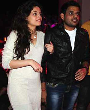 Hero Last Moments @ Heroine Party