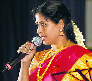 Singer Nithyasri's Husband Commits Suicide