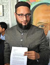 Asaduddin Owaisi slams media, BJP over Akbar issue