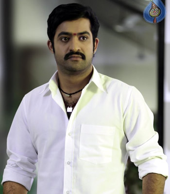 Jr. Ntr's 3 Shades in 'Baadshah'?