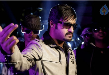 Baadshah's Superb 1st Day Record in EG