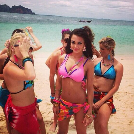 Amy Jackson's Hot Bikini Treat @ 'Yevadu'!