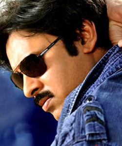 'Aththarintiki..' Record Business in Vizag!