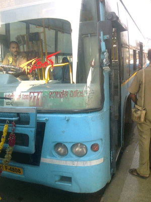 Pawan's Craze Extended to Buses!