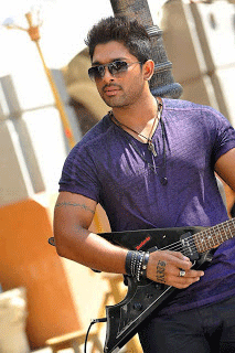 'Iddarammayilatho' Closing Business