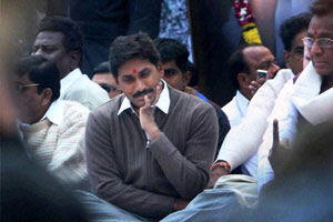 NIMS doctors foil Jagan's fast