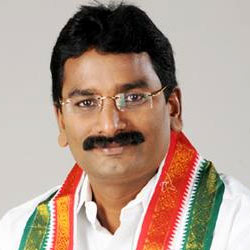 Ganta's resignation not for Samaikhyandhra, alleges Kondru