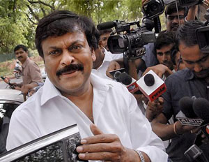 Chiranjeevi faces the ire of SA students