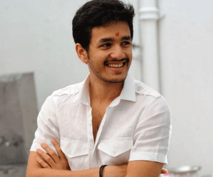 Unexpected Debut of Akhil!
