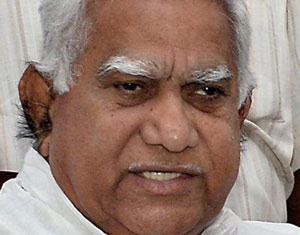 Palwai slams Seemandhra Cong leaders