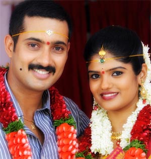 Teja Reacts on Uday Kiran Death