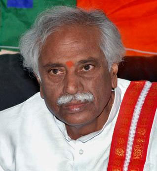 Dattatreyya demands Kiran Kumar Reddy's resignation