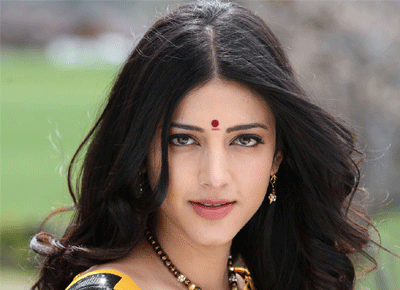 How Shruthi Turns Lucky Mascot for Heroes?