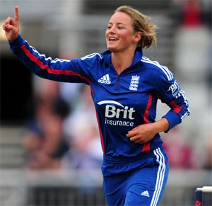 England Lady Proposes Indian Batsman