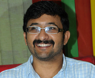 Director Teja Reveals Facts on Chiru's Voting