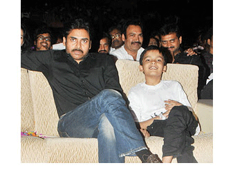 Akira's Debut with 'Gabbar Singh 2'?