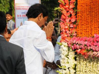 Assembly pays rich tributes to Telangana martyrs