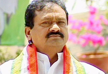 KCR lacks control over administration: Shabbir Ali