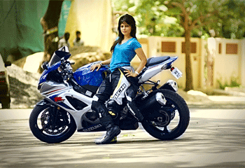 Woman Bike Racer Turns Allu Arjun's Fan