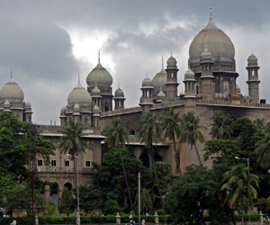 Survey should be optional, not forcible: HC