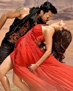 300px x 374px - Kajal Gets Hotter For God Father | cinejosh.com