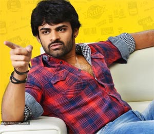 Chiranjeevi Shades in Sai Dharam Tej