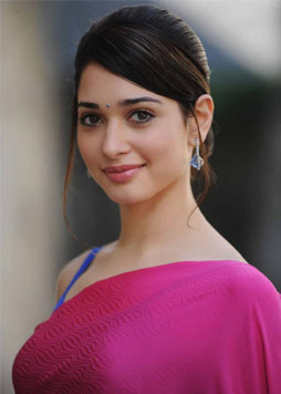 Tamannah Compares Cherry and Prabhas with..