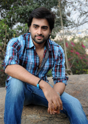 Nara Rohit 'Pandagala Vachchadu'