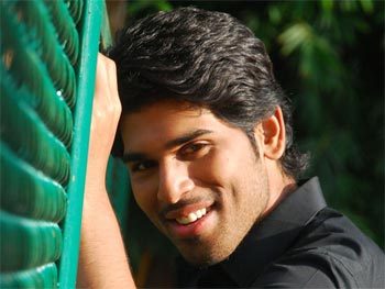 Allu Sirish On Experimental Mode