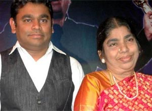 Rahman Distributes 'I' Movie Tickets