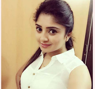 This Kakinada Girl Is Mahesh's 'Maradalu'!