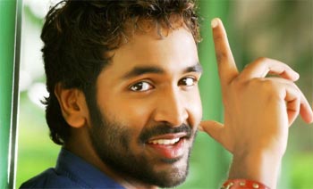 Manchu Vishnu Falls In Single Sitting