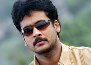 Somu Veerraju Targeted Hero Sivaji