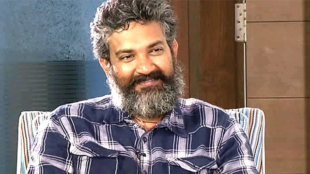 Rajamouli Says Sorry to Prabhas' Fans