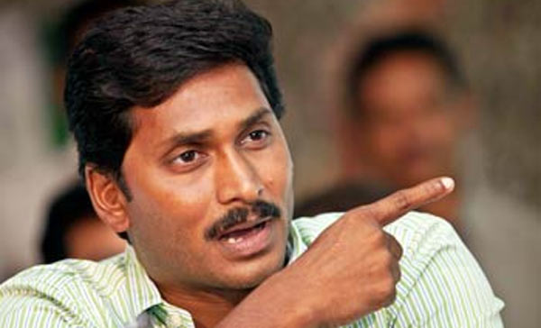 Jagan asks Guv to include Naidu as A-1 in 'Cash for Vote' case