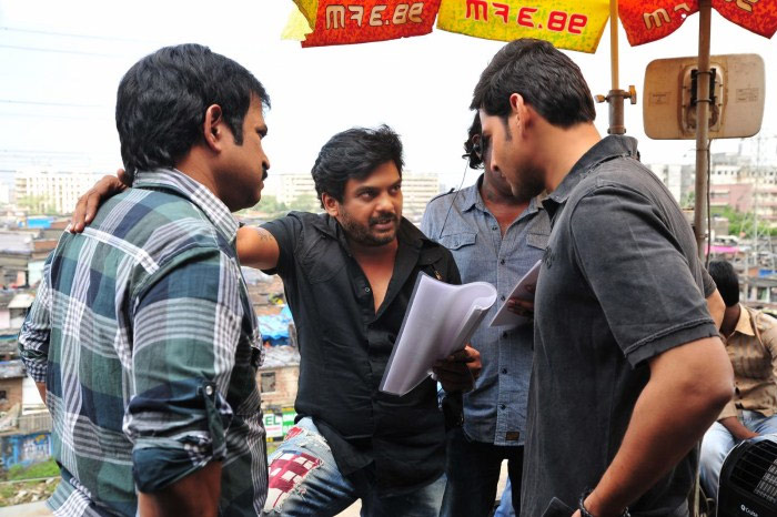 Mahesh to Become 'Tapori'!
