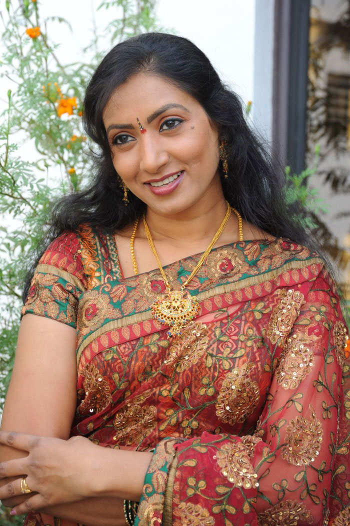 Aamani As Lakshmi Parvathi in NTR?