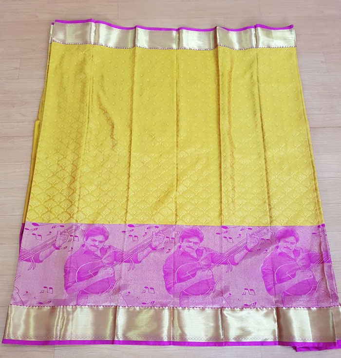 Agnyaatavaasi saree