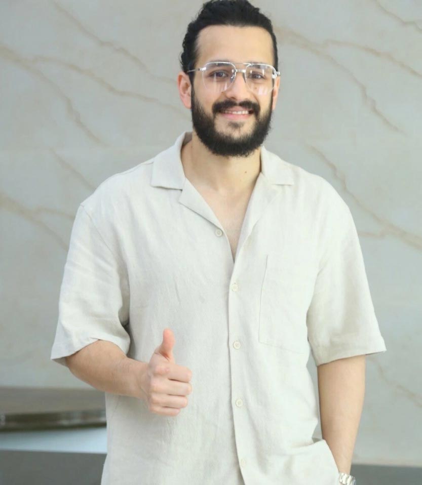 Akhil Akkinnei flies to overcome failure