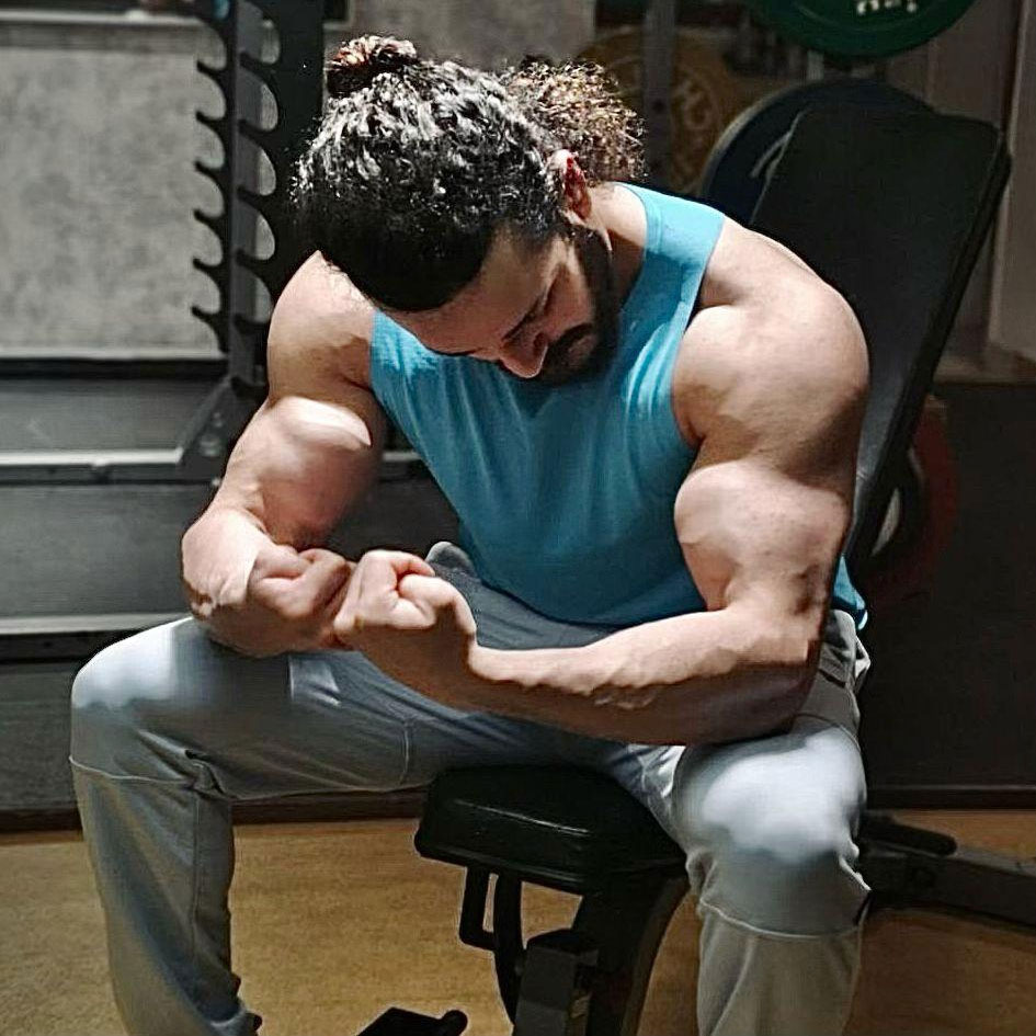 Akhil's bulked look for Agent leaves all in awe