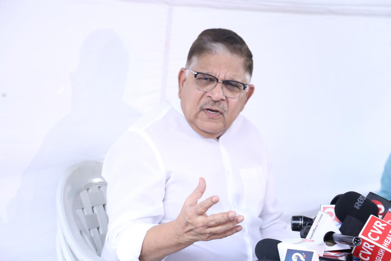 Allu Aravind Clarifies His Stance on Telugu Film Industry Issues