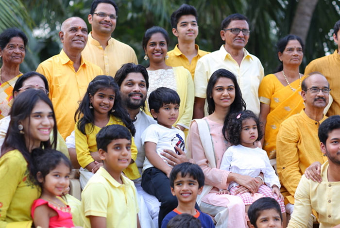 Allu Arjun Celebrates Sankranthi at Palakollu