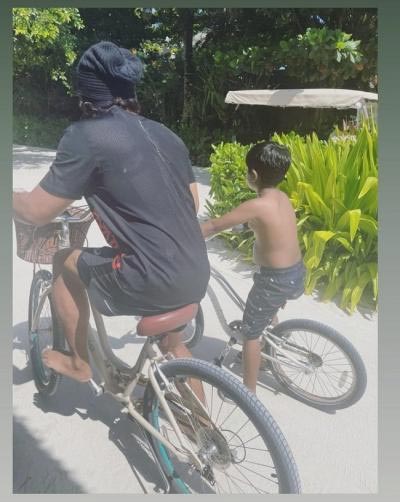 Allu Arjun enjoys cycling his son in the Maldives