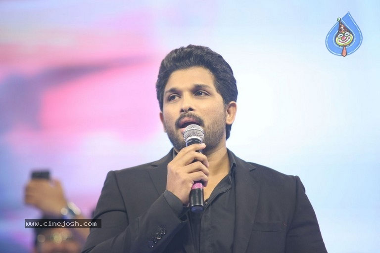 Allu Arjun Feels Filmfare the Best, Nandi Worst?