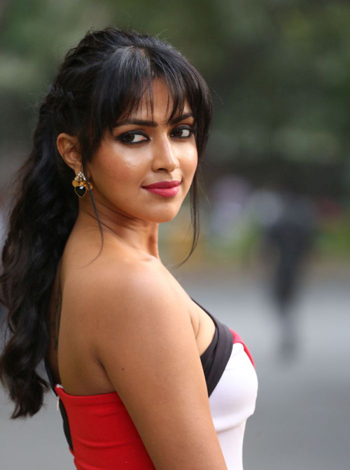 Amala Paul All Praises For Her Lover